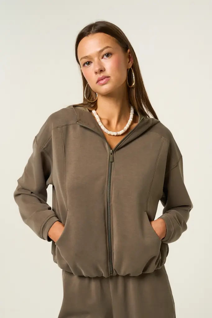 WhatsApp Image 2025-11-13 at 6.59.09 PM.webp